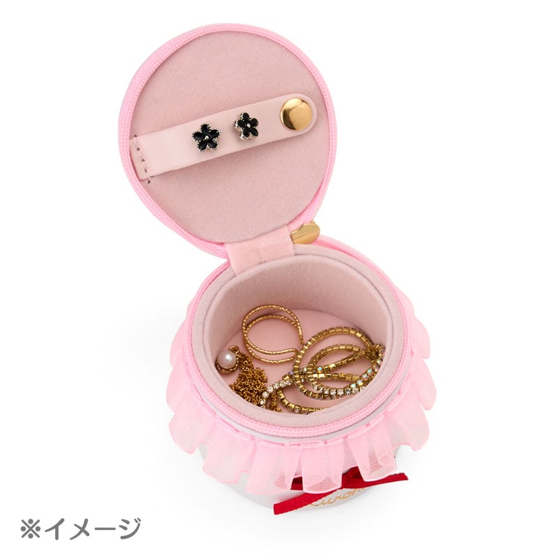 Sanrio Stuffed toy & accessory case set (Strawberry whipped cake)