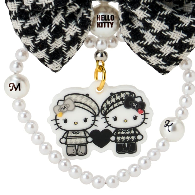 Sanrio Hello Kitty Keychain (monochrome girly twin coordinate)