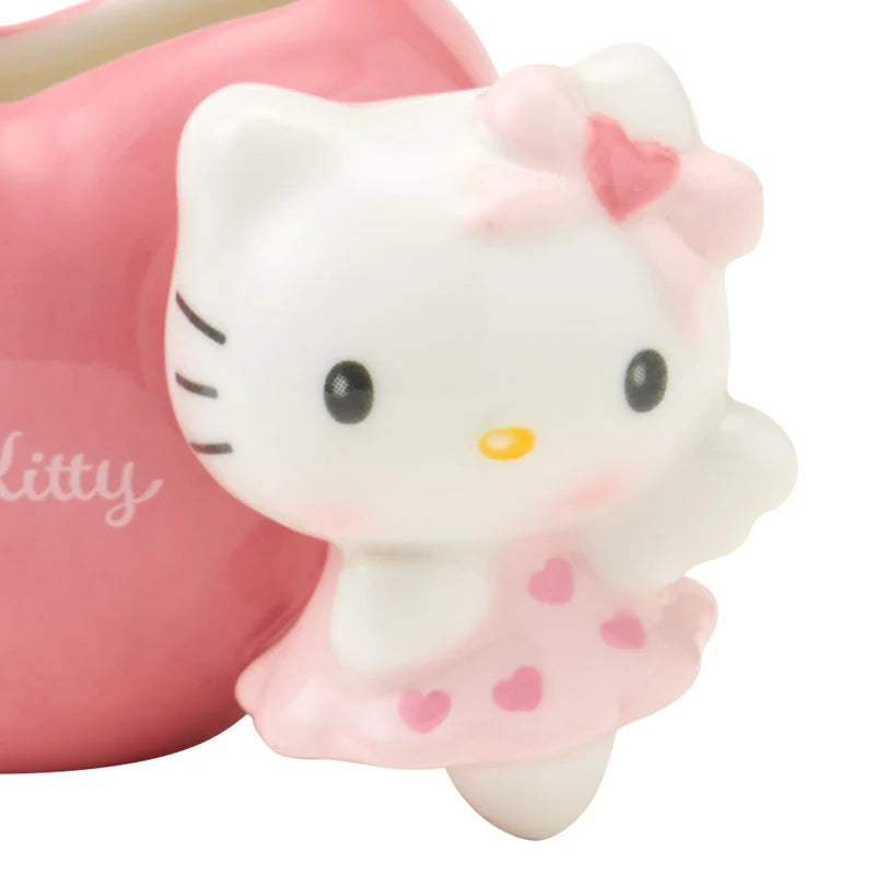 Sanrio Hello Kitty Pen stand (Angel)